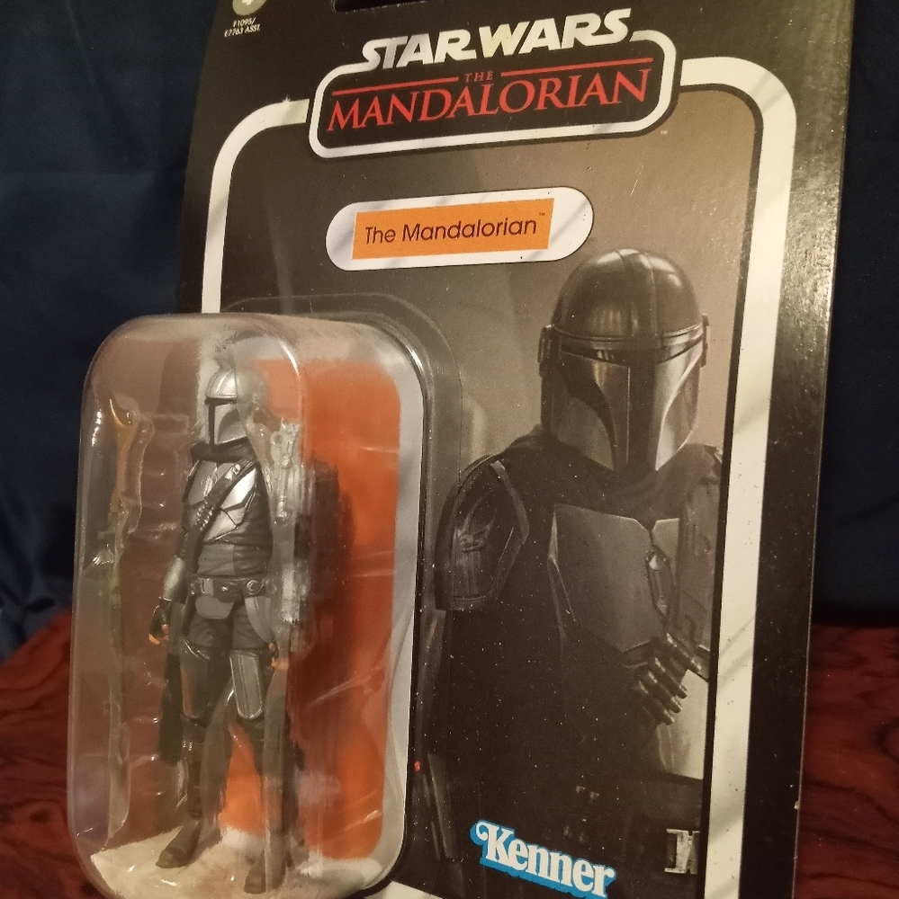 Star Wars The Mandalorian Action Figure